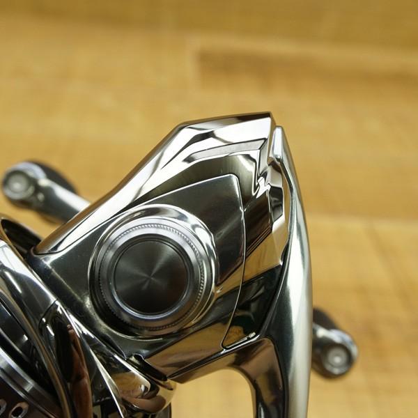 シマノ 18ステラ C3000SDH HG/N394M スピニングリール 未使用品 シマノ 18ステラ C3000SDH HG/N394M スピニングリール 未使用品
