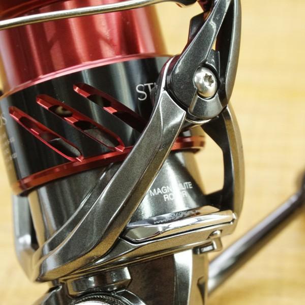 シマノ 16ストラディック CI4+ 2500S/N576M スピニングリール 美品