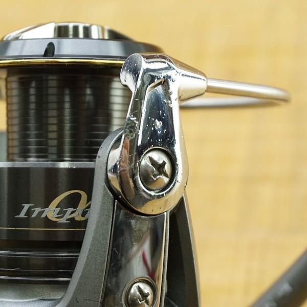 Daiwa インパルトα 2500LBD レバーブレーキリール 修理依頼 08インパルト α 2500LBD スプールとラインローラーの不具合