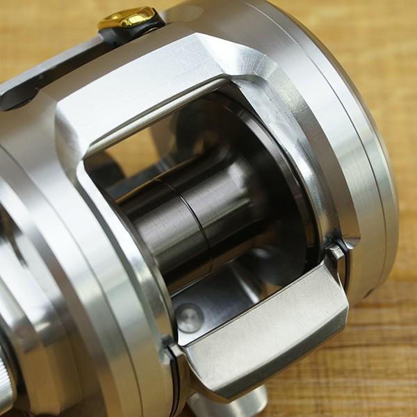 ダイワ 15キャタリナ BJ 200SH-L/P528M ベイトリール ジギング タイラバ 美品 ダイワ 15キャタリナ BJ 200SH-L/P528M ベイトリール ジギング タイラバ 美品