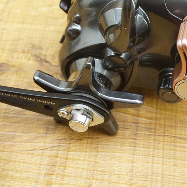 シマノ 10電動丸 マダイスペシャル 600/Q028M 美品 電動リール シマノ 10電動丸 マダイスペシャル 600/Q028M 美品 電動リール