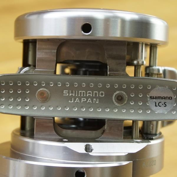 シマノ 10カルカッタコンクエスト 100DC/Q071M ベイトリール 美