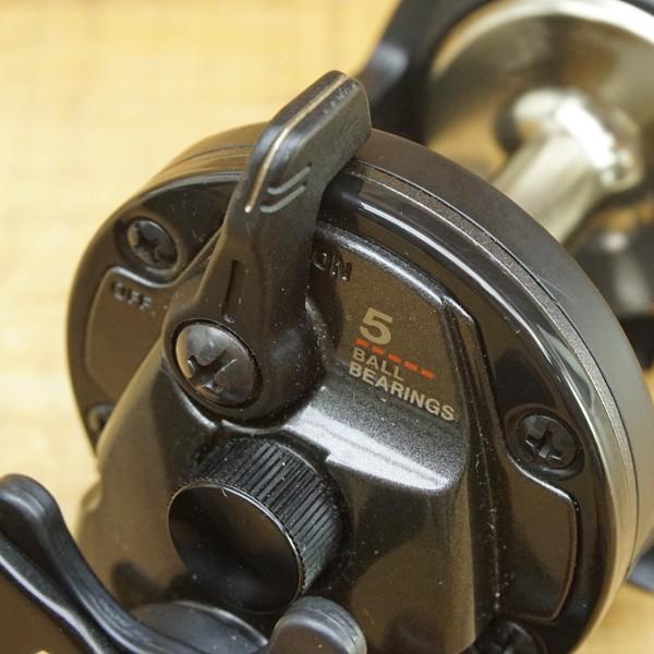 ダイワ トーナメント石鯛 SS-30SH 遠投/Q181M 美品 石鯛リール ダイワ トーナメント石鯛 SS-30SH 遠投/Q181M 美品 石鯛リール