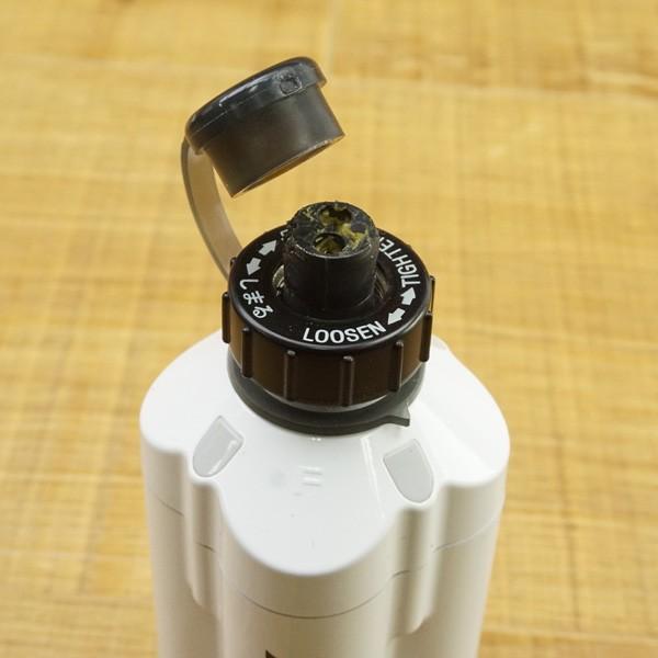 ダイワ BM 2300 ホワイト ケース、充電器付き/Q310M 電動リール