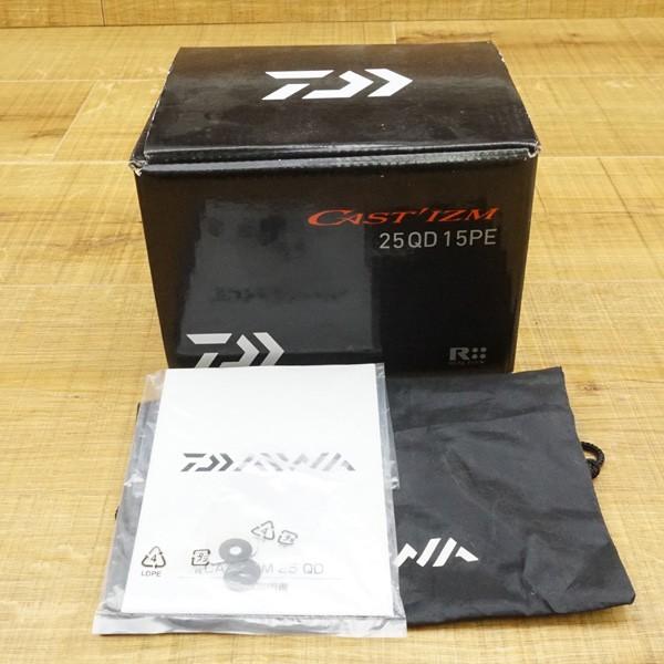 値下げ済。新品未使用キャスティズム 25 QD 15PE ATDスプール付 ダイワ 15キャスティズム 25QD 15PE/Q400M 投げ釣り用リール