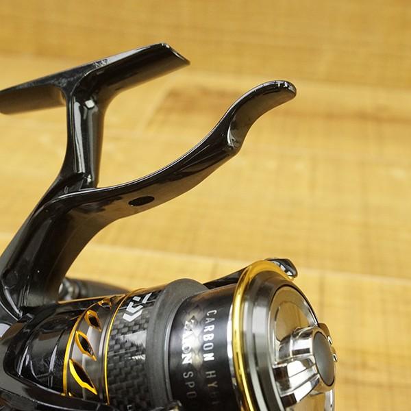ダイワ 15銀狼 LBD/R114M 未使用品 スピニングリール : 釣king ダイワ 15銀狼 LBD/R114M 未使用品 スピニングリール : 釣king