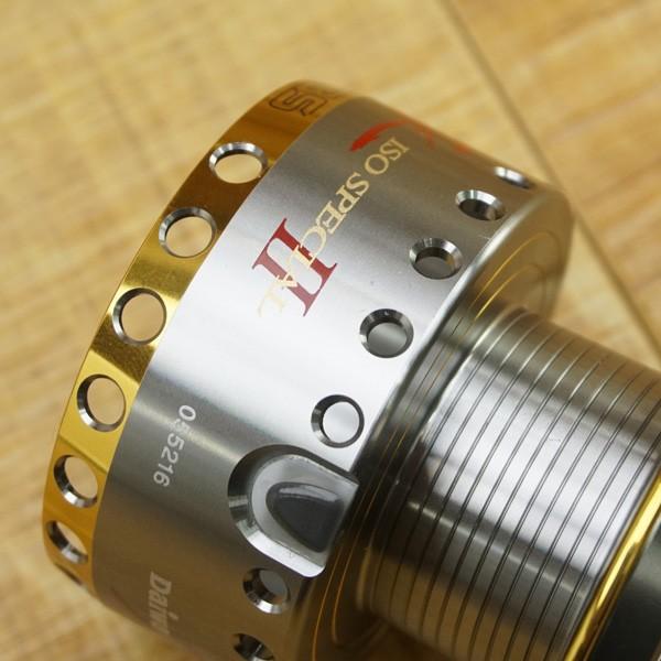 ダイワ ISOスペシャルII 尾長スプール/R259M 美品 スピニングリール