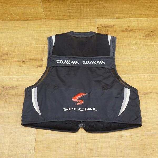 ダイワ スペシャルショートベスト DV-1001 Lサイズ/T095M 美品