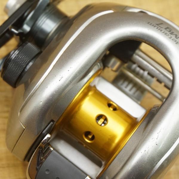 シマノ 07メタニウム Mg7 左 ZPIカーボンハンドル付/T172M 美品 ベイト