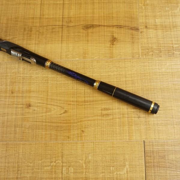 がまかつ - がま磯　アテンダー　2-53 美品 中古品】 がまかつ ガマ磯 アテンダー2 0.6号 5.3m: 中古｜釣具