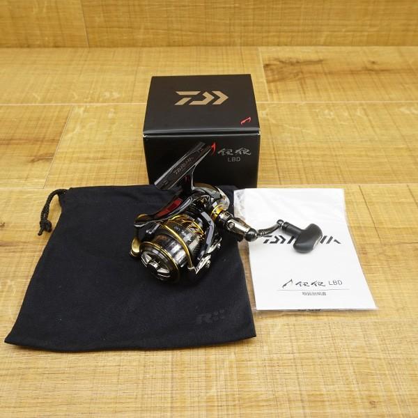 ダイワ 15銀狼 LBD/ W007M 極上美品 尾長 グレ チヌ 磯 波止 ソルト