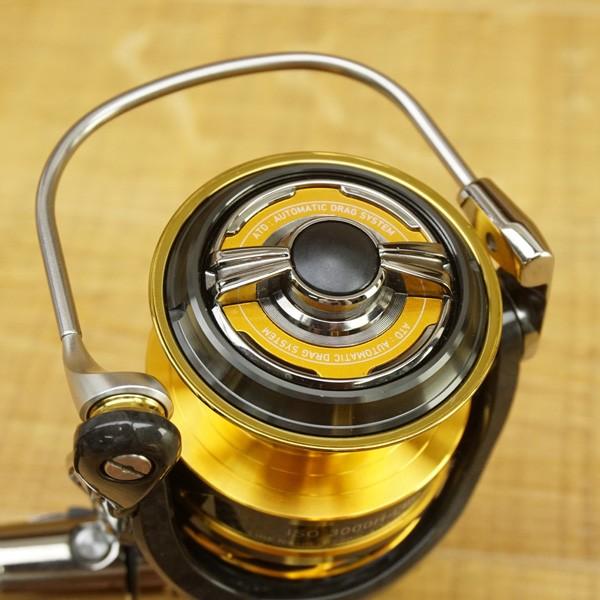 ダイワ 15トーナメントISO 3000H-LBD/ W016M 美品 尾長 グレ チヌ 磯 