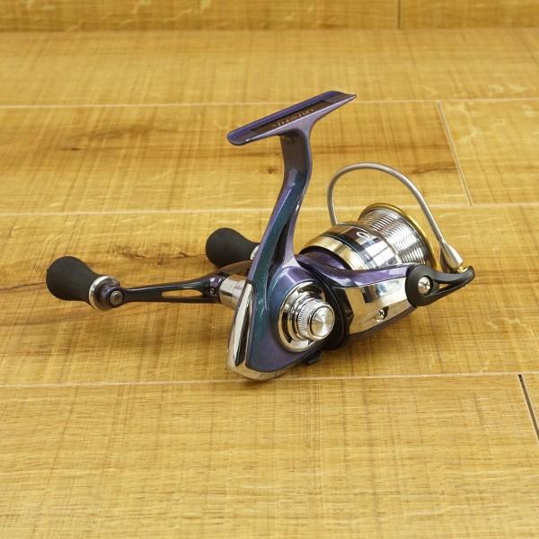 ダイワ エメラルダス INF 2506/W298M 美品 スピニングリール ダイワ エメラルダス INF 2506/W298M 美品 スピニングリール