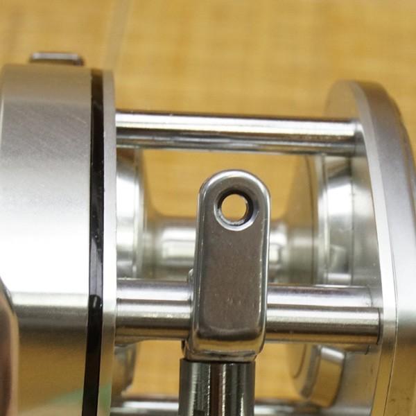 シマノ バンタム 100/ W413M 未使用 SHIMANO ベイトリール シマノ バンタム 100/ W413M 未使用 SHIMANO ベイトリール