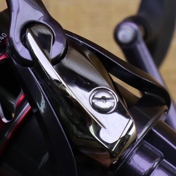 ダイワ 18トーナメント ISO 競技LBD/X037M 極上美品 スピニングリール
