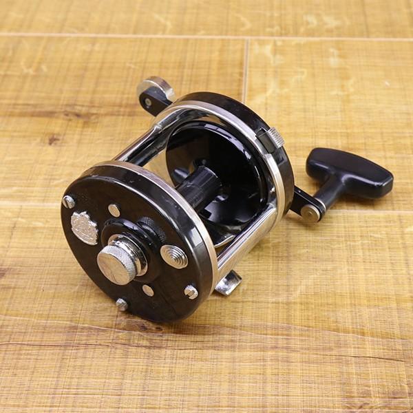 アブガルシア アンバサダー 9000C/ X079M AbuGarcia ベイトリール 両軸