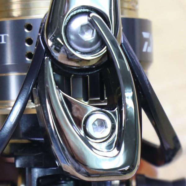 ダイワ 15イグジスト 1025/Z114M 美品 DAIWA 釣り スピニングリール