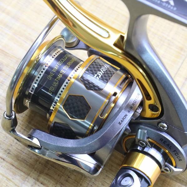 ダイワ 12トーナメントISO Z 2500H-LBD/Z215M 未使用 DAIWA 釣り ダイワ 12トーナメントISO Z 2500H-LBD/Z215M 未使用 DAIWA 釣り