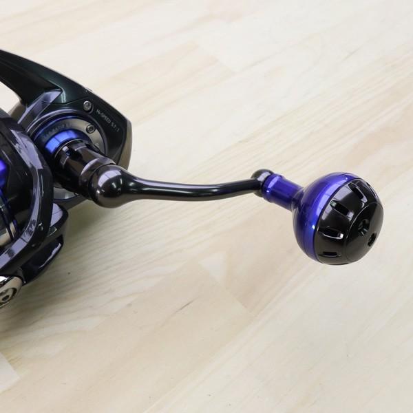 ダイワ 15ソルティガ 4000H/A059M 未使用 DAIWA 釣り スピニングリール