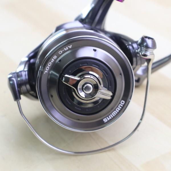 シマノ 12BB-X レマーレ 8000D 6000D 替スプール付/A133M 未使用 シマノ 12BB-X レマーレ 8000D 6000D 替スプール付/A133M 未使用