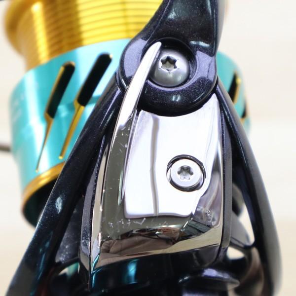 ダイワ　17エメラルダスMX  2508 PE - H　スタンド付き emeraldas-mx-green-pc.jpg