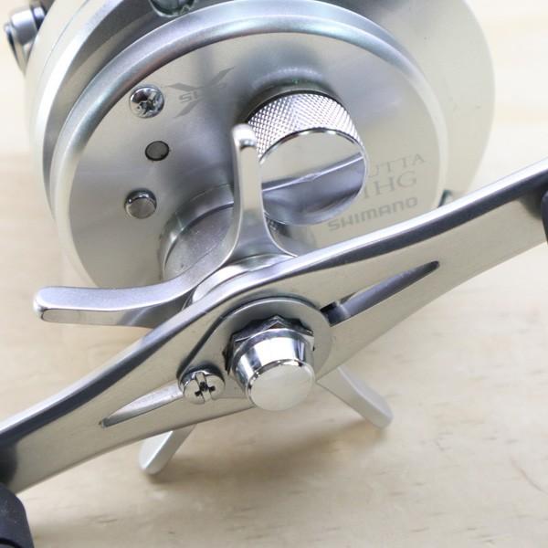 シマノ（SHIMANO） 11オシアカルカッタ 201HG/C158M 美品 釣り ベイト