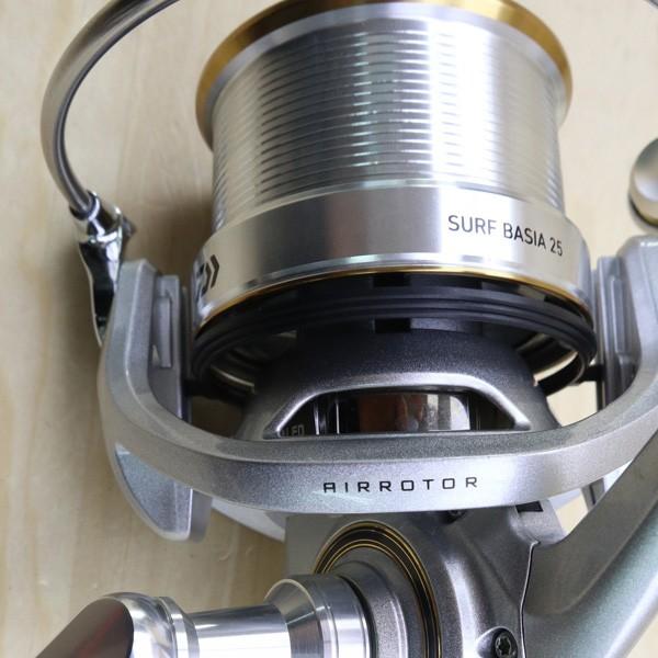 DAIWA（ダイワ） 14サーフベーシア 25/C220M 美品 釣り スピニング