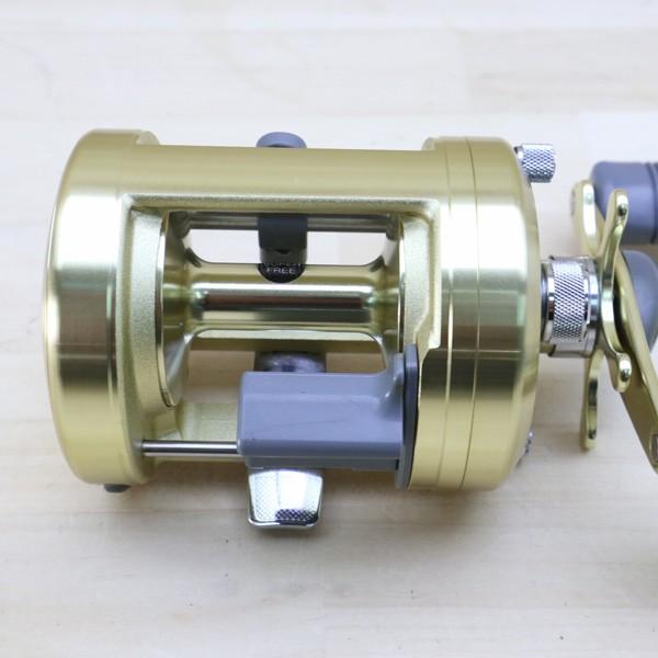 シマノ（SHIMANO） カルカッタ 400/C598M 美品 釣り ベイトリール バス