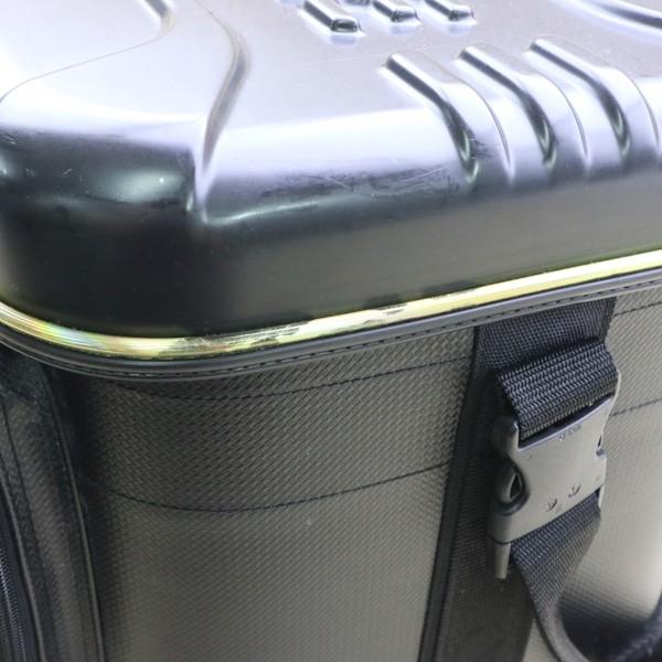 サンライン 磯クールバッグ SFB-0420 35周年記念限定/D010L 美品 サンライン 磯クールバッグ SFB-0420 35周年記念限定/D010L 美品