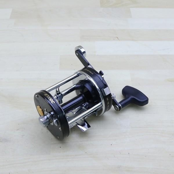 ABU アンバサダー 7000C 85101/D071M 美品 釣り 両軸リール ベイト