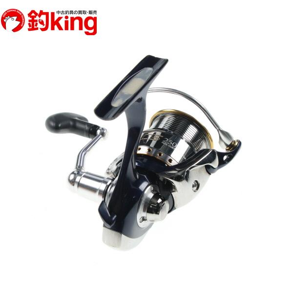 ダイワ　セルテート10 2500R Amazon | ダイワ リール 10セルテート 2500R | ダイワ(DAIWA