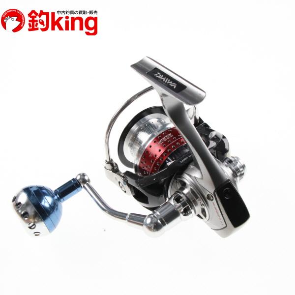 し*け様 10ソルティガ　4000H 3500Hスプール付き DAIWA（ダイワ） 10ソルティガ 4000H ノーリミッツ10ST4000スプール付