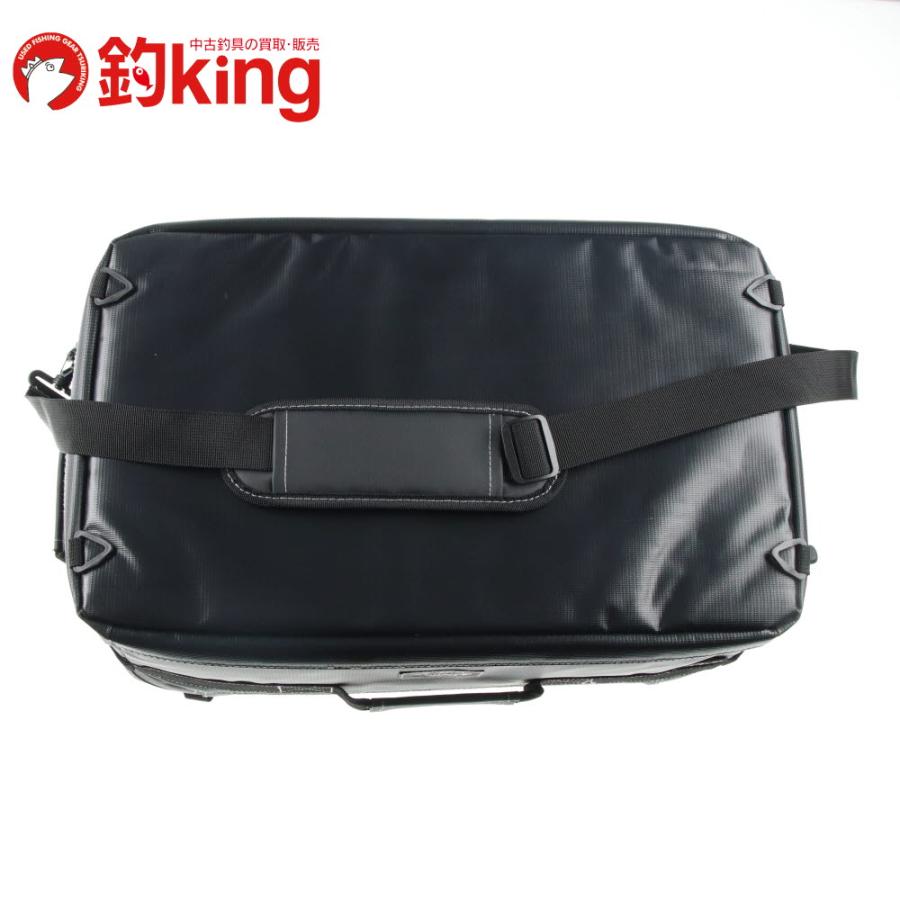 ヤガイ×DRT アングラーズキャンプ ソフトクーラー フラット 艶消し