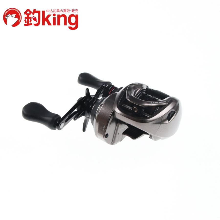 シマノ 17 スコーピオン BFS XG 右 /M039M 美品 ブラックバス バス 