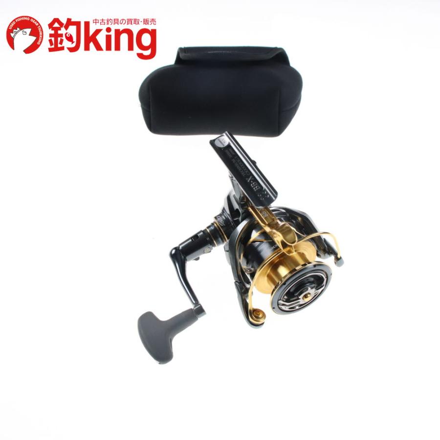 シマノ 21 BB-X テクニウム C3000DXXG S 右 /M220M 美品 メジナ クロ  