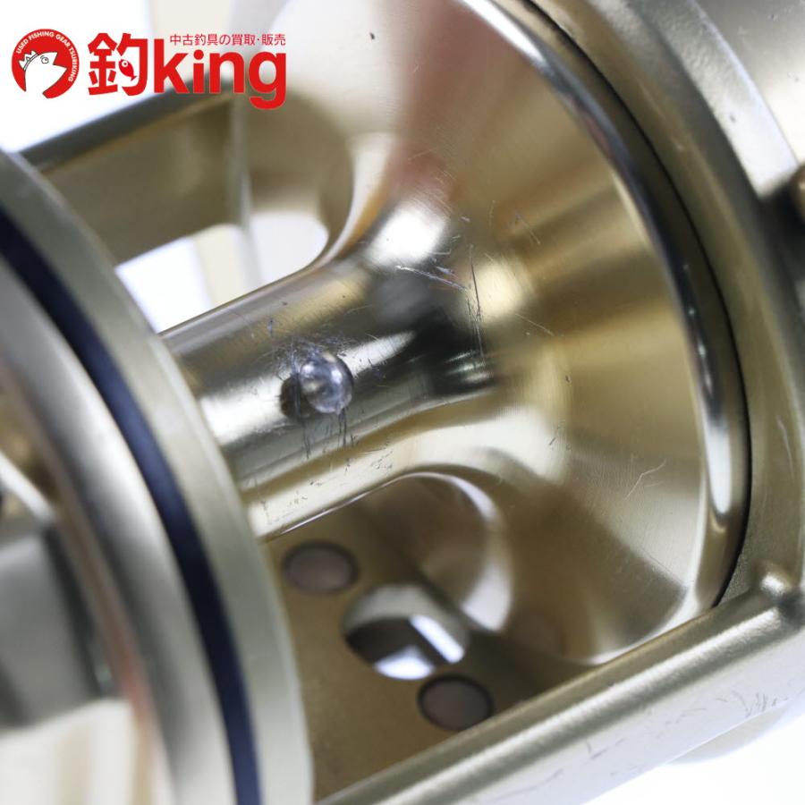 シマノ 15 海魂 3000T （2）Ti Tsuri Musha ハンドル付 /V078M