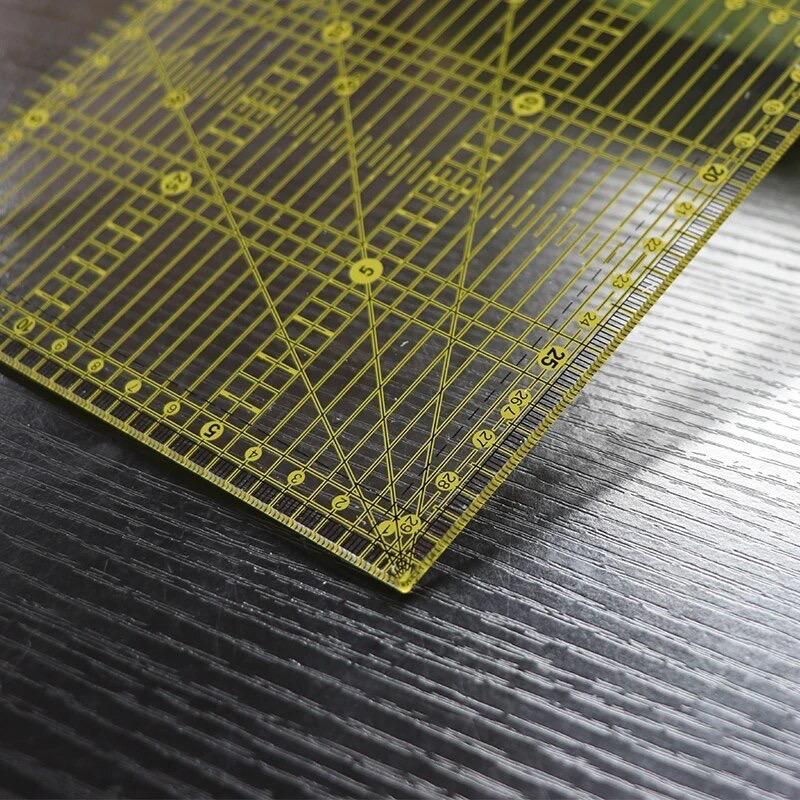 オムニグリッド定規 長方形 定規横型 キルティング 裁縫定規 パッチワーク 長方形定規テンプレート |  | 04