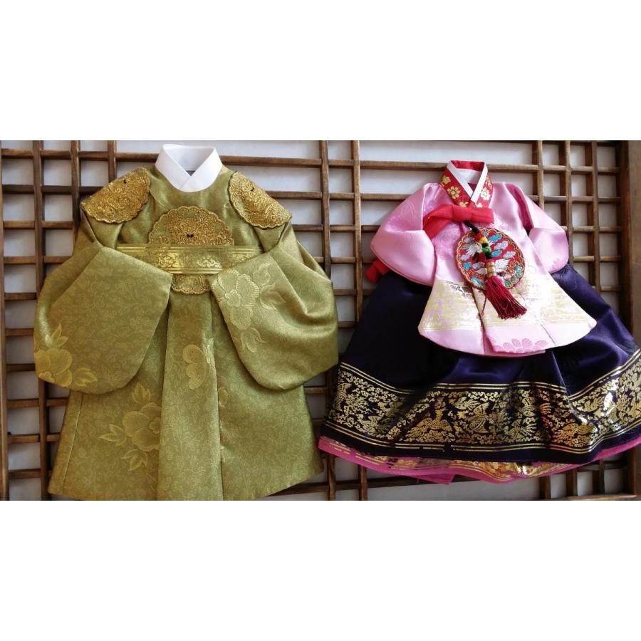 韓国雑貨 チョゴリ 額縁 障子デザイン 王と王妃の 韓服 壁掛け