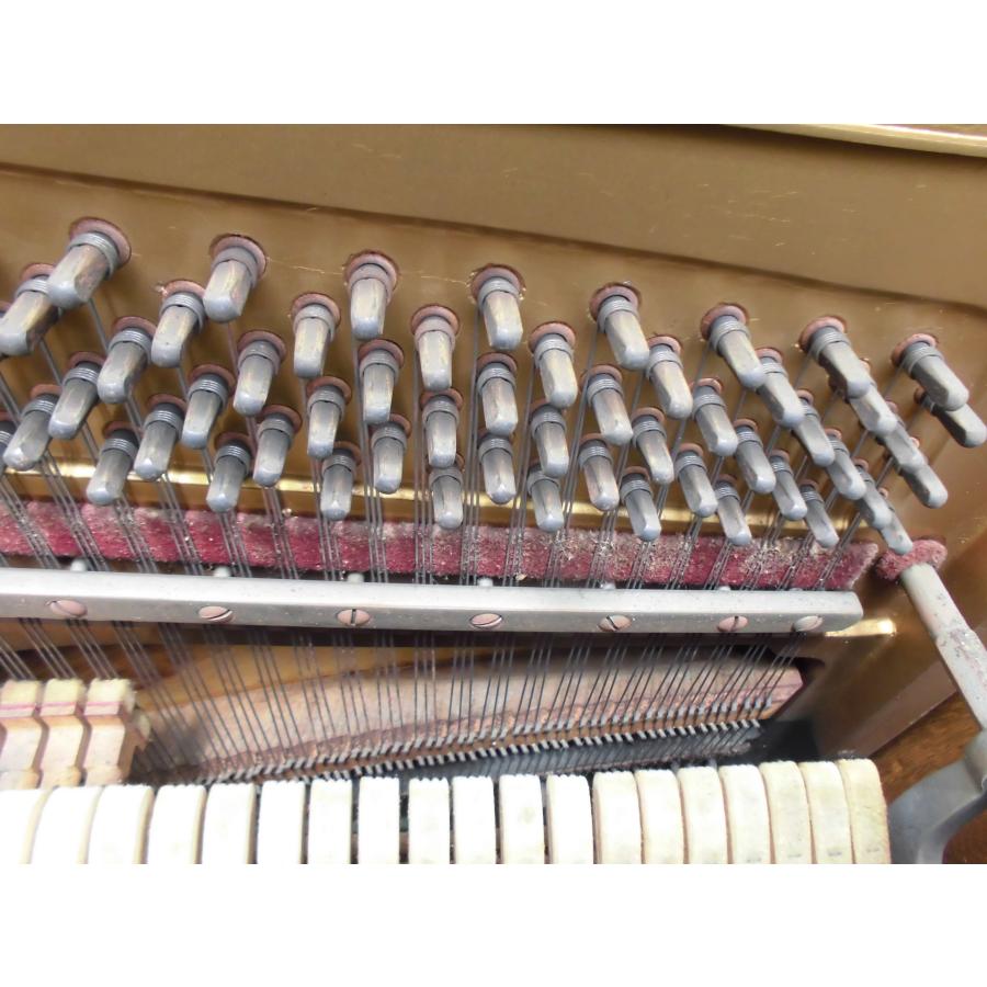 名門といわれた ワグナーピアノ 古いけど音色が良い 外装にも傷有り 