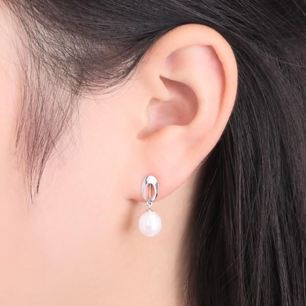 ジュエリーツツミ K10ホワイトゴールド淡水パールイヤリング（7.5mm 