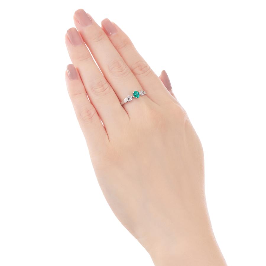 25【新品未使用】 プラチナエメラルドリング 【BC1395303345】(50700円)