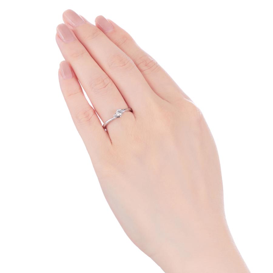 ジュエリーツツミ プラチナ鑑定書付ダイヤモンドリング（0.18カラット