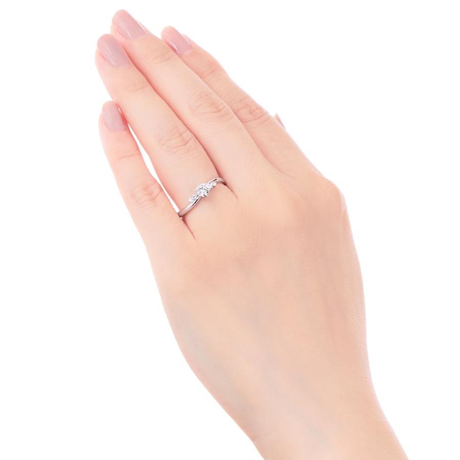 大きな割引 婚約指輪ダイヤキャラット リング