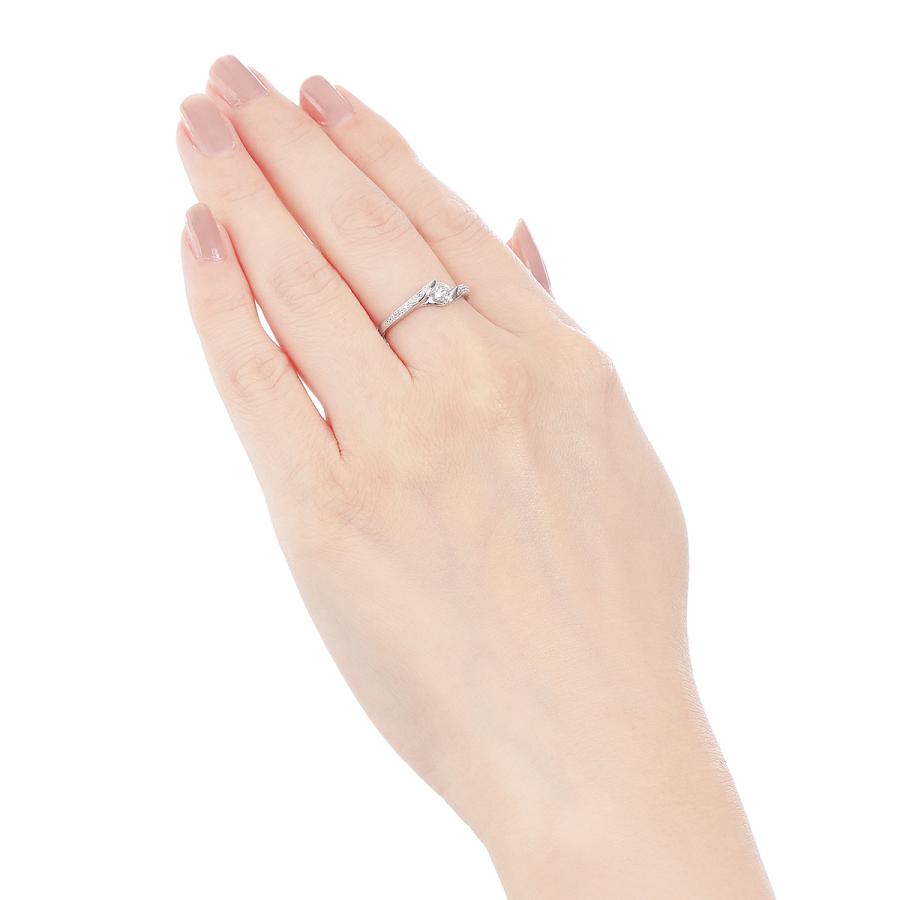 ジュエリーツツミ プラチナ鑑定書付ダイヤモンドリング（0.23カラット