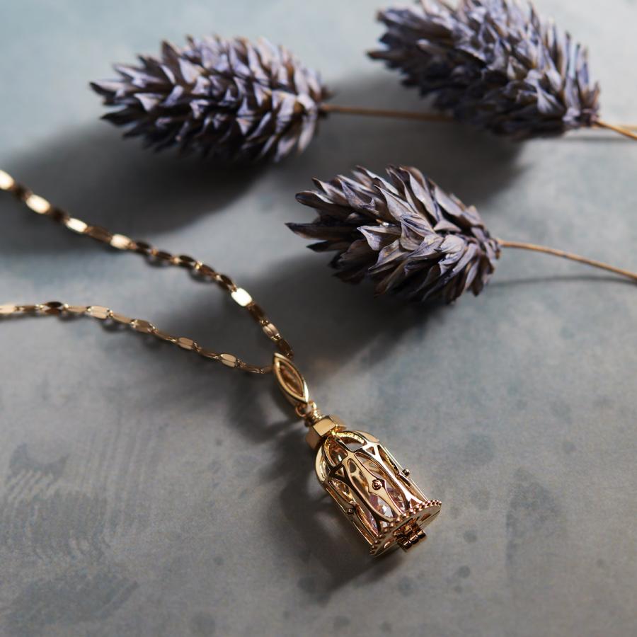 ジュエリーツツミ K10イエローゴールドキュービックペンダント