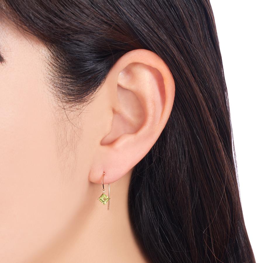 K10イエローゴールド　ペリドットアメリカンピアス ジュエリーツツミ K10イエローゴールドペリドットピアス