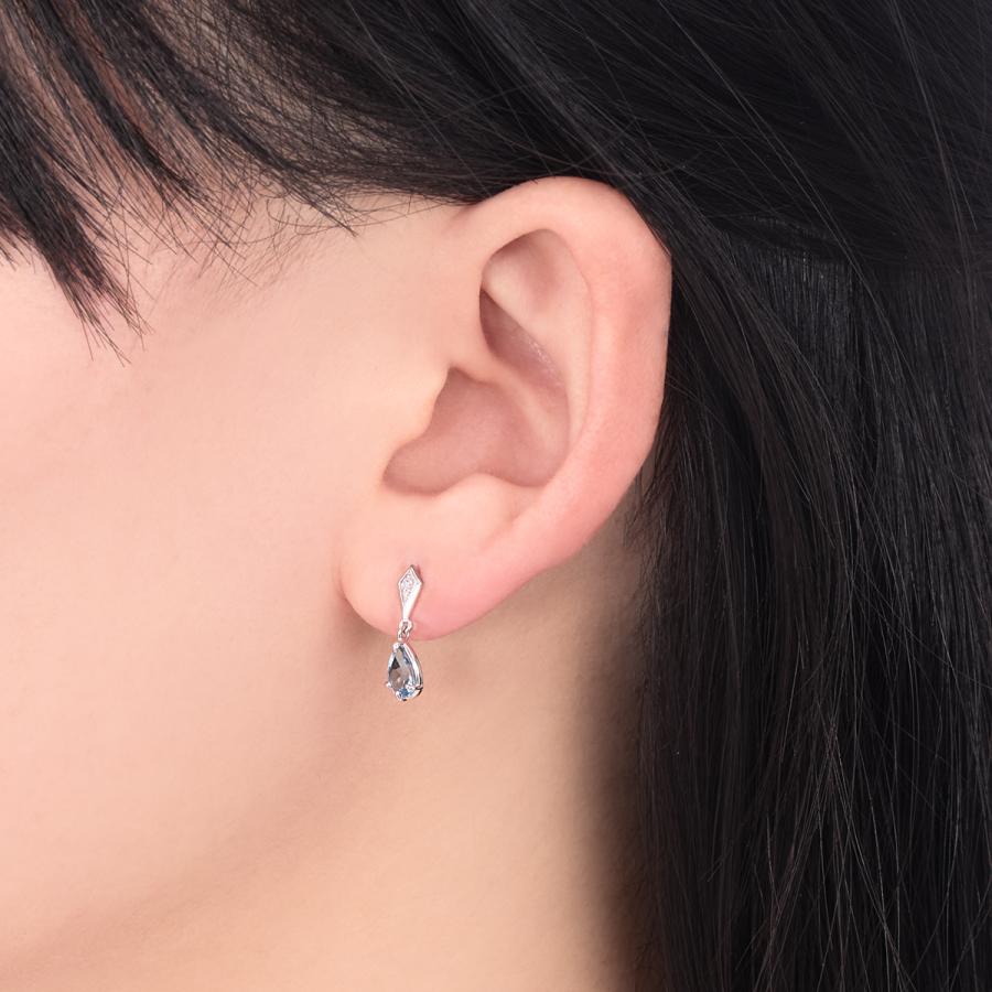プラチナアクアマリンピアス :RPE065-002:ジュエリーツツミ Yahoo プラチナアクアマリンピアス :RPE065-002:ジュエリーツツミ Yahoo