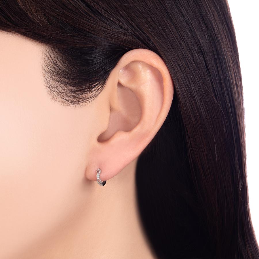 ジュエリーツツミ K10ホワイトゴールドダイヤモンドピアス