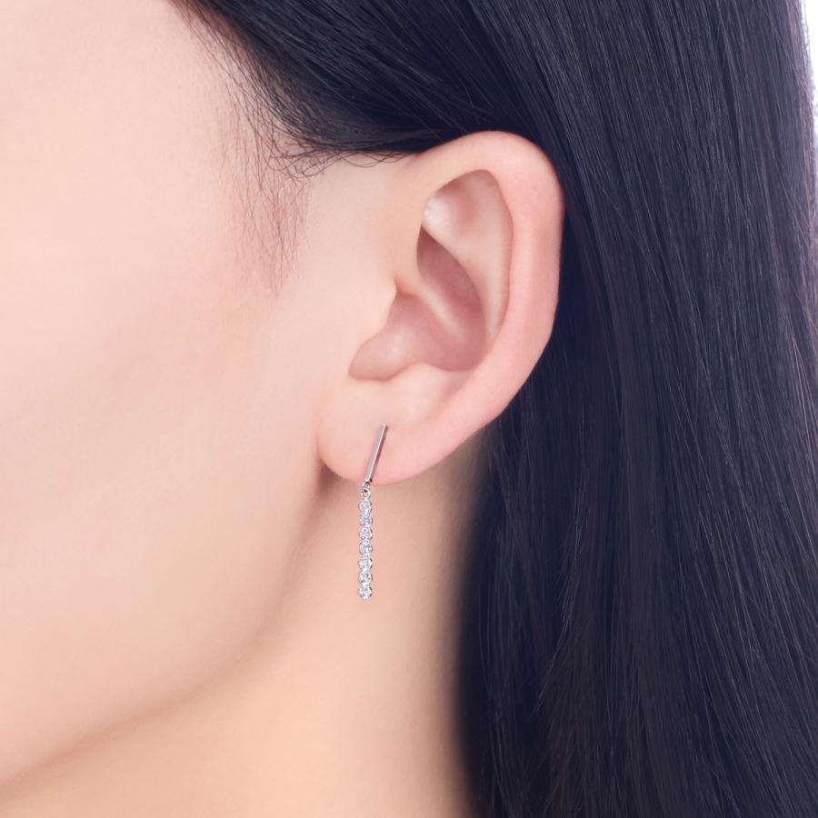 ジュエリーツツミ K10ホワイトゴールドキュービックピアス