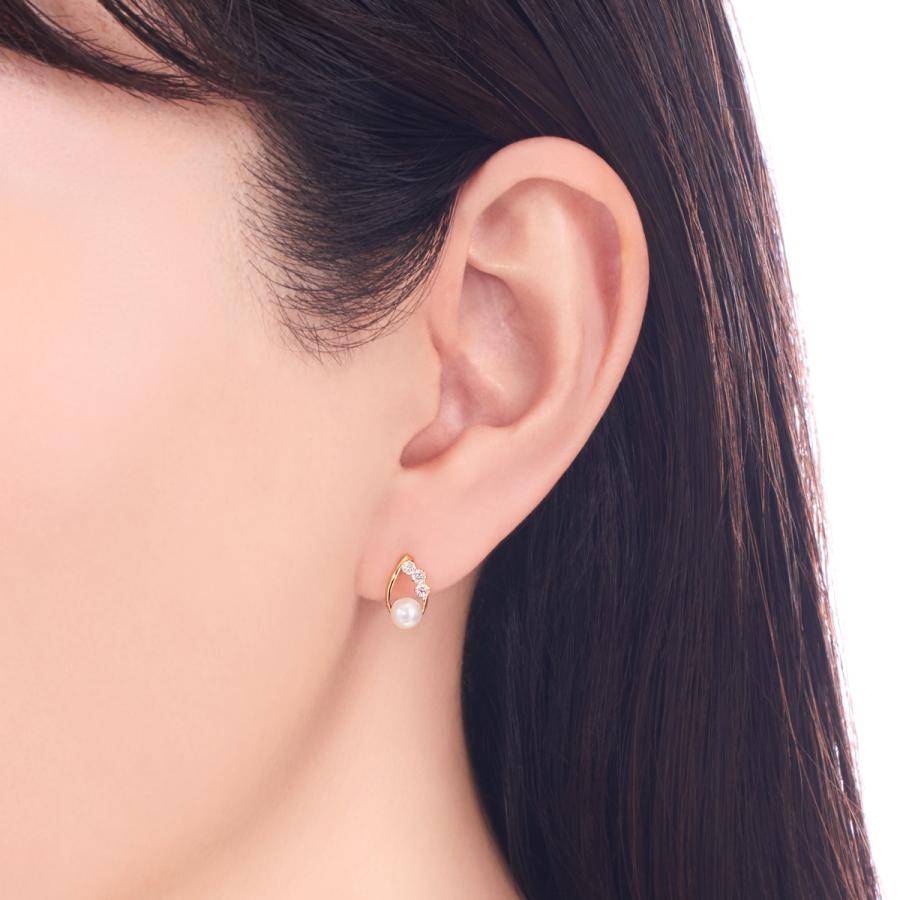 K18イエローゴールド淡水パールピアス（4.5mm）の画像